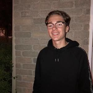 Meet your Posher, Justin